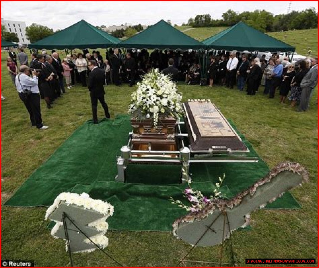 Randy Travis Funeral: A Tribute To A Country Legend